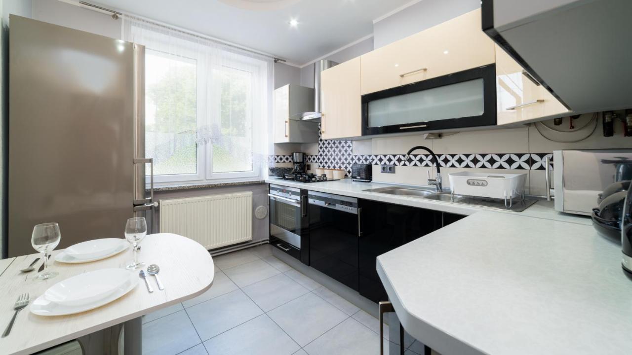 Apartamenty Everysky - Kraszewskiego 2 Jelenia Góra Екстериор снимка
